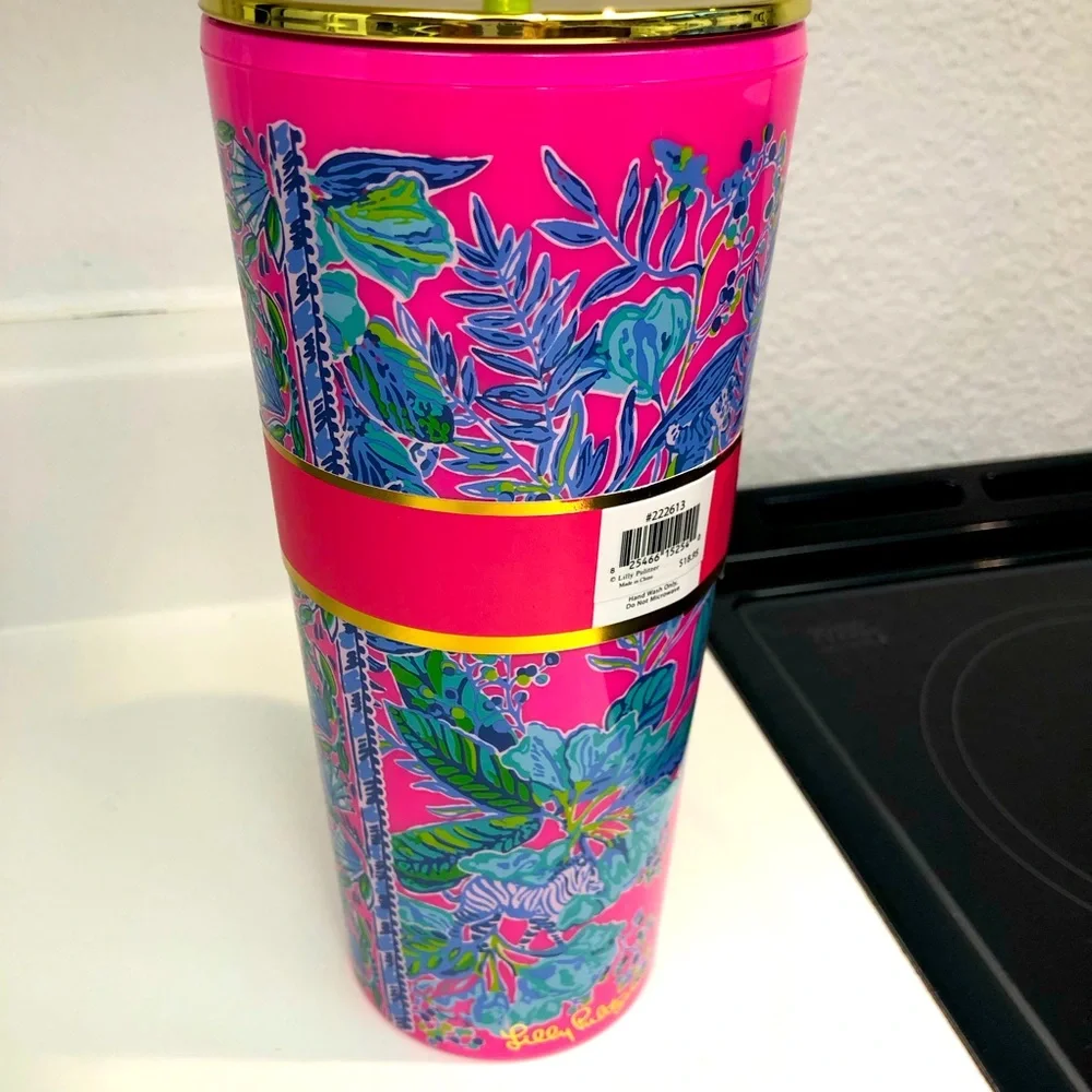 Lilly Pulitzer Shell Me Something Good 24 oz Tumbler with Straw NWT